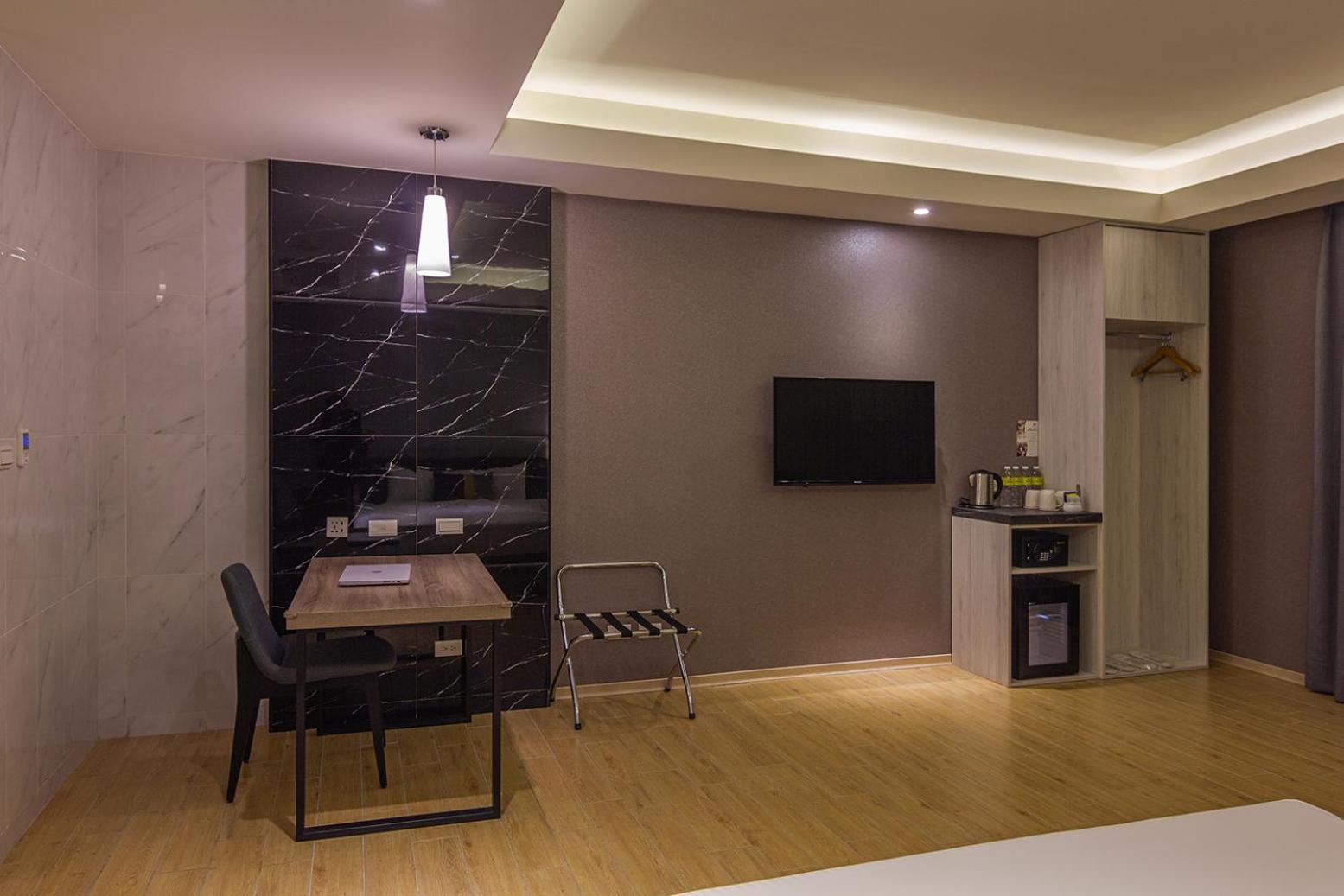Check Inn New Taipei Luzhou Dış mekan fotoğraf