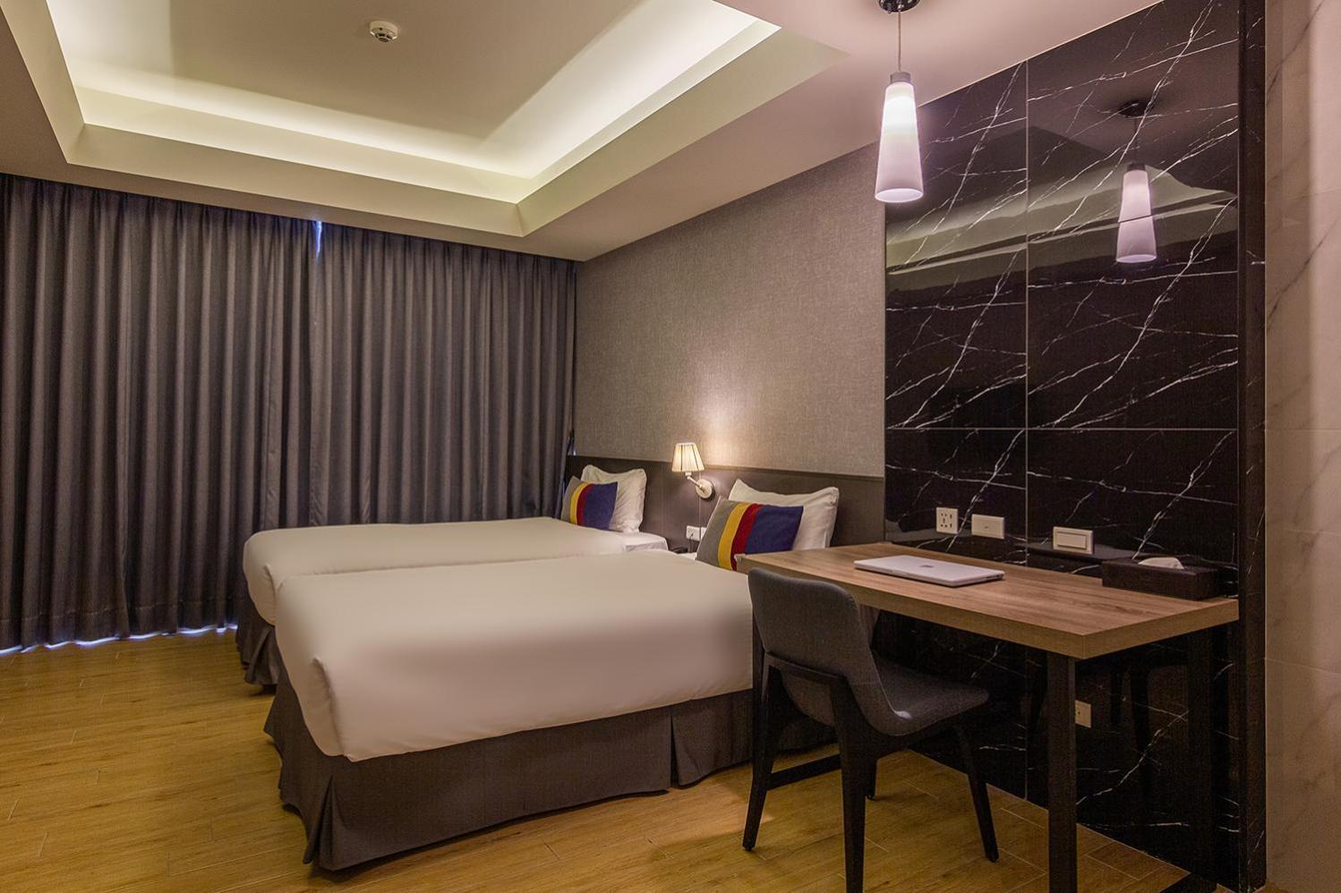Check Inn New Taipei Luzhou Dış mekan fotoğraf