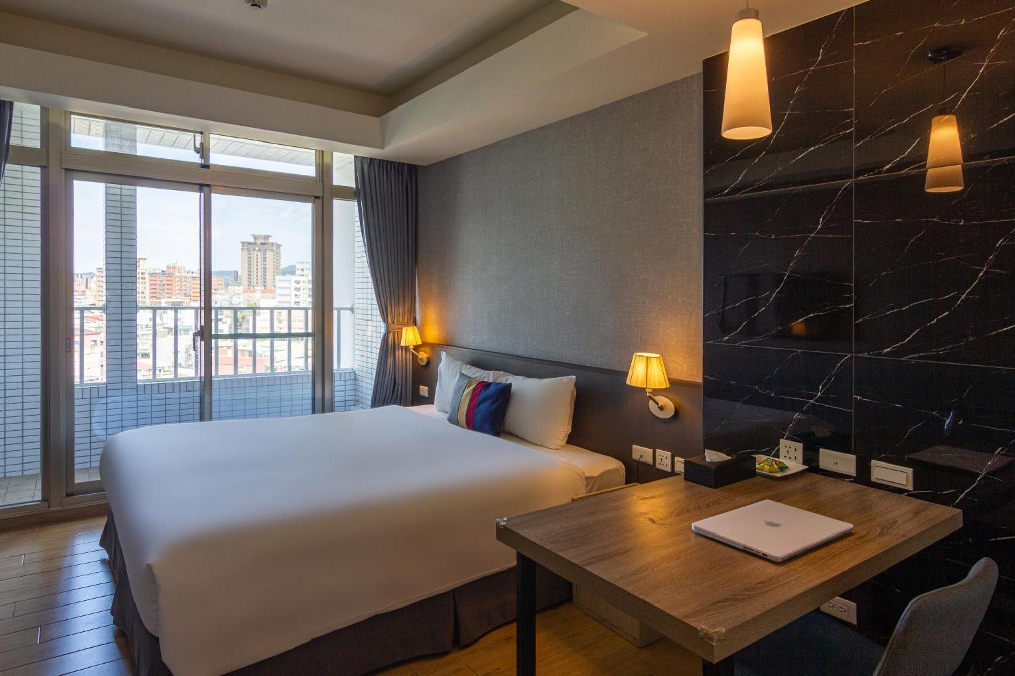 Check Inn New Taipei Luzhou Dış mekan fotoğraf