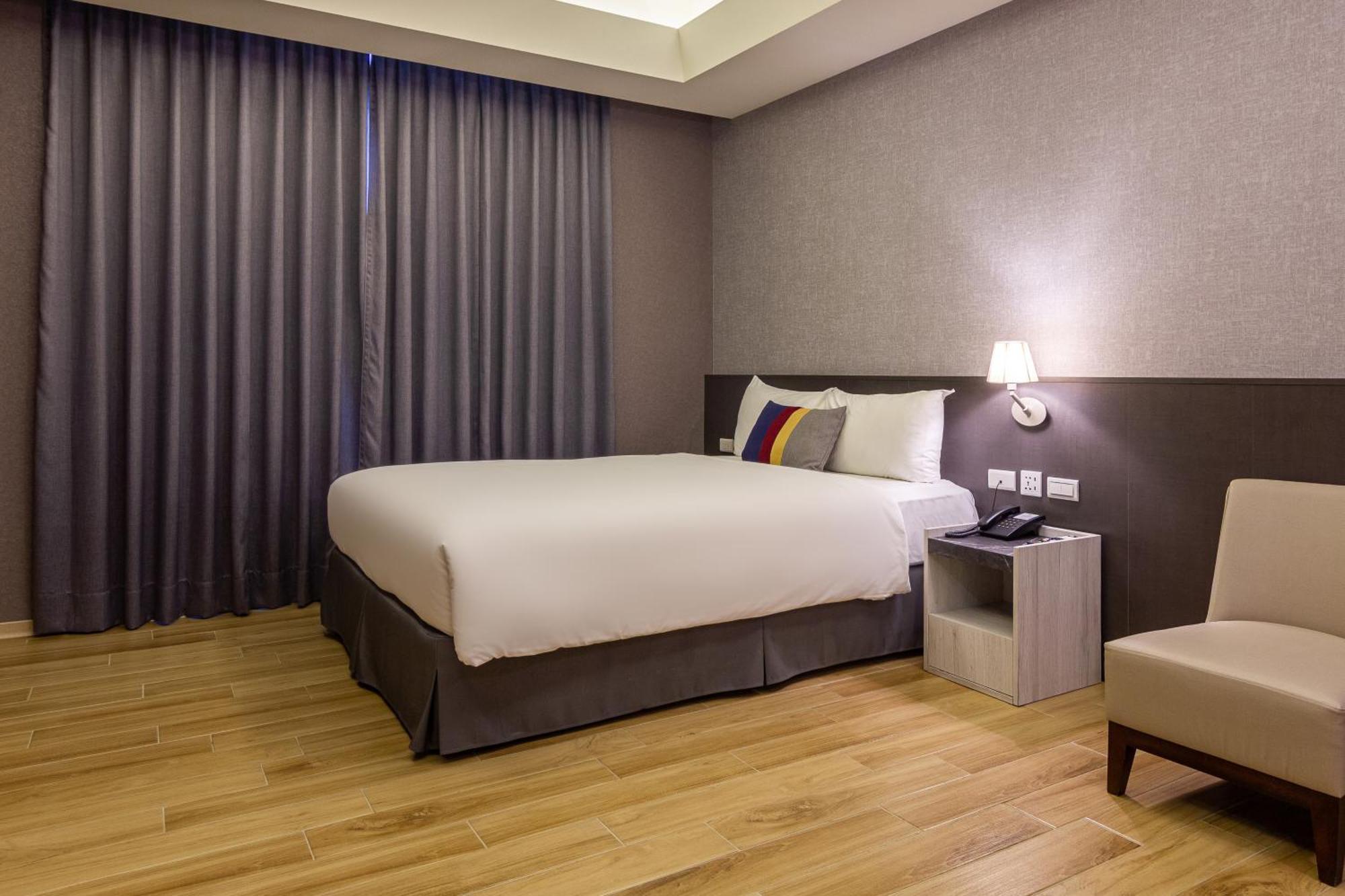 Check Inn New Taipei Luzhou Dış mekan fotoğraf